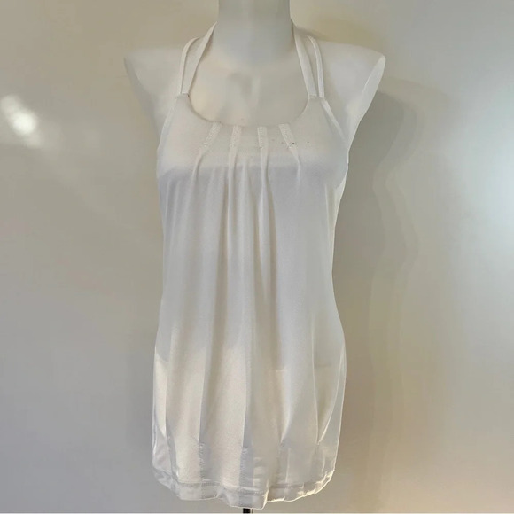 Lululemon Flow And Go Tank II  White Tank Top Built in Bra Workout Shirt Sz 4 - Picture 2 of 16